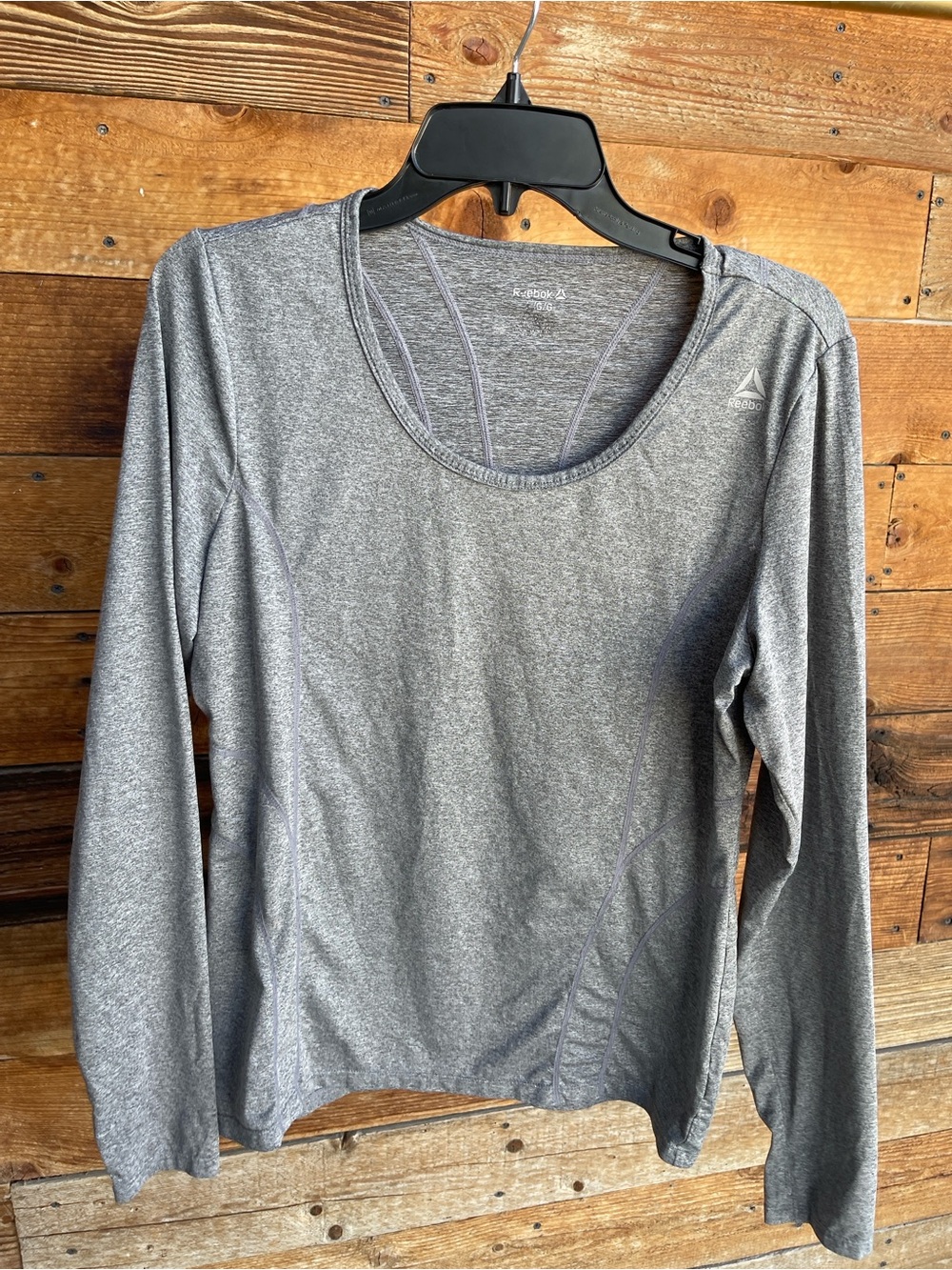 Reebok Women’s Gray Long Sleeve Performance Athletic Workout Top Size Large